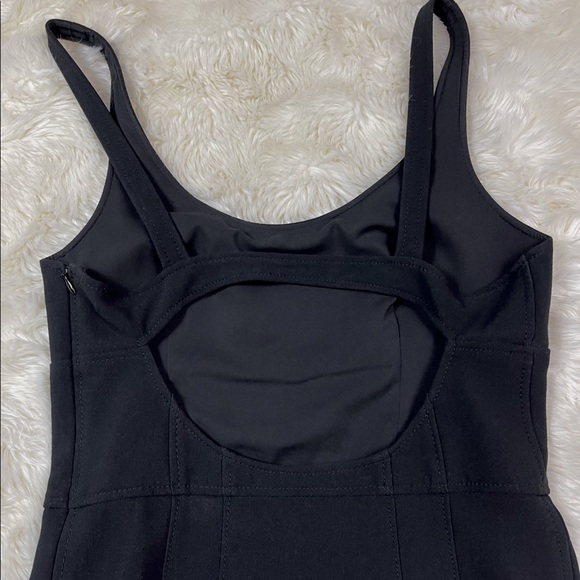 Black Elizabeth and James Dress - Picture 6 of 12